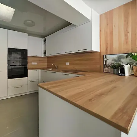펜션 Maison Familiale Proche Memorial Australien